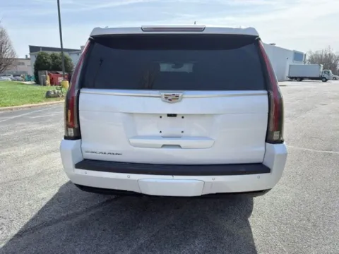 More photos of 2018 Cadillac Escalade ESV Platinum Edition at Indy Luxury Motorsports, IN