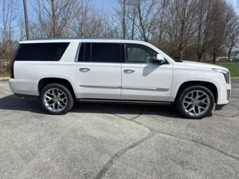 Photos of 2018 Cadillac Escalade ESV Platinum Edition for sale in Indianapolis, IN at Indy Luxury Motorsports