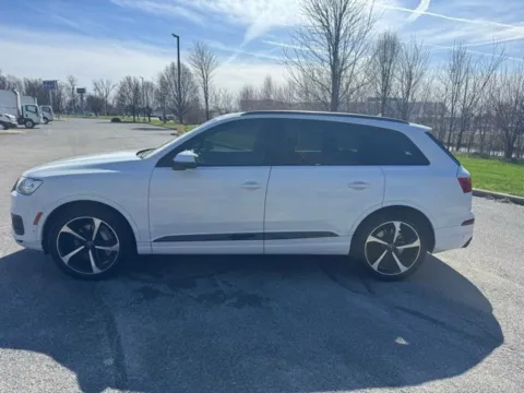 More photos of 2019 Audi Q7 55 Prestige at Indy Luxury Motorsports, IN