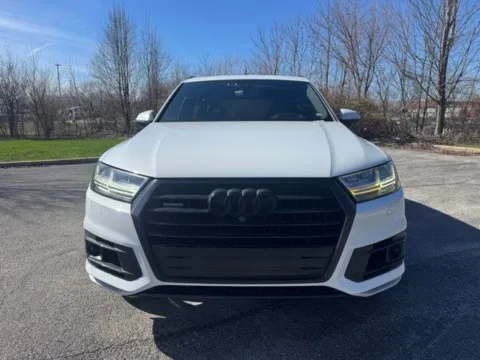 Another view of 2019 Audi Q7 55 Prestige for sale in Indianapolis, IN at Indy Luxury Motorsports