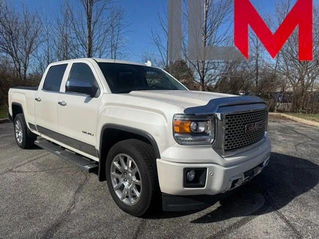 2015 GMC Sierra 4WD Crew Cab Standard Box's photo
