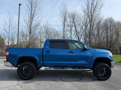 Photos of 2016 Toyota Tundra SR5 for sale in Indianapolis, IN at Indy Luxury Motorsports