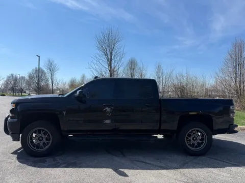 Another view of 2017 Chevrolet Silverado 1500 LT for sale in Indianapolis, IN at Indy Luxury Motorsports