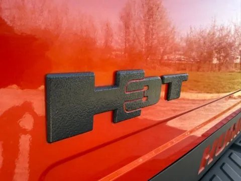 More photos of 2009 Hummer H3T Alpha at Indy Luxury Motorsports, IN