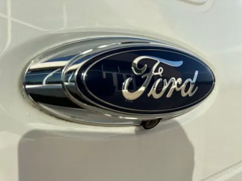 More photos of 2016 Ford F-350SD at Indy Luxury Motorsports, IN