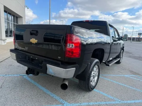 More photos of 2014 Chevrolet Silverado 2500HD LT at Indy Luxury Motorsports, IN