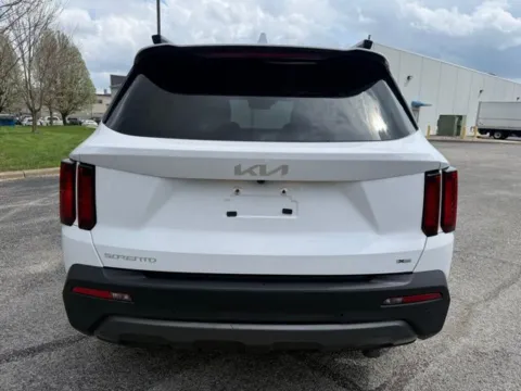 More photos of 2023 Kia Sorento X-Line EX at Indy Luxury Motorsports, IN