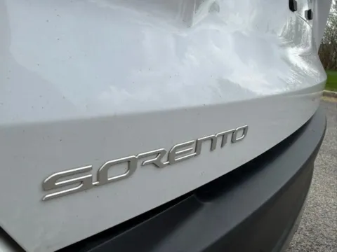 More photos of 2023 Kia Sorento X-Line EX at Indy Luxury Motorsports, IN