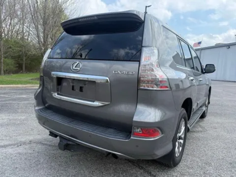 More photos of 2014 Lexus GX 460 Luxury at Indy Luxury Motorsports, IN