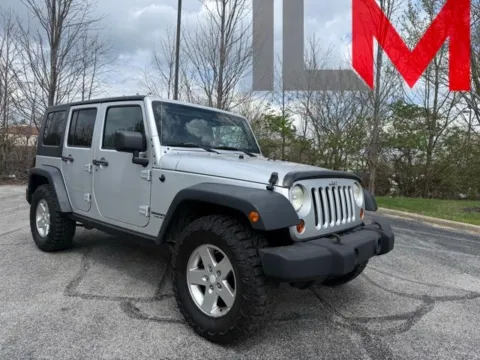 Silver 2010 Jeep Wrangler Unlimited Rubicon for sale in Indianapolis, IN