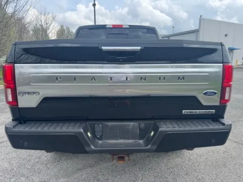 More photos of 2018 Ford F-150 Platinum at Indy Luxury Motorsports, IN