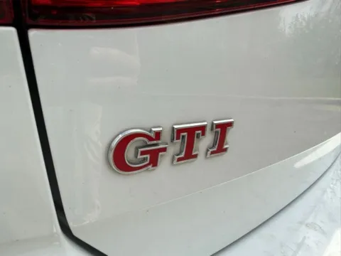 More photos of 2019 Volkswagen Golf GTI at Indy Luxury Motorsports, IN