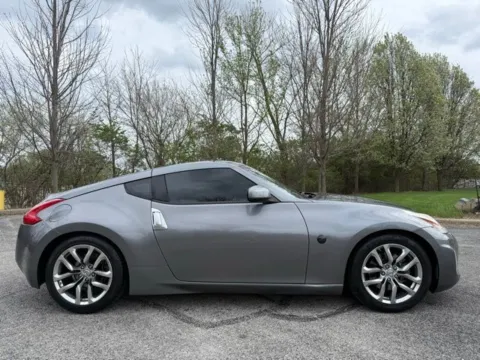Photos of 2013 Nissan 370Z for sale in Indianapolis, IN at Indy Luxury Motorsports