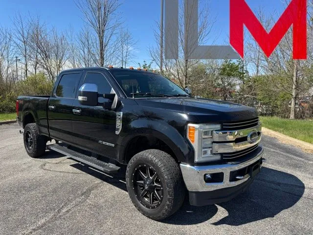 Black 2017 Ford F-350SD Lariat for sale in Indianapolis, IN