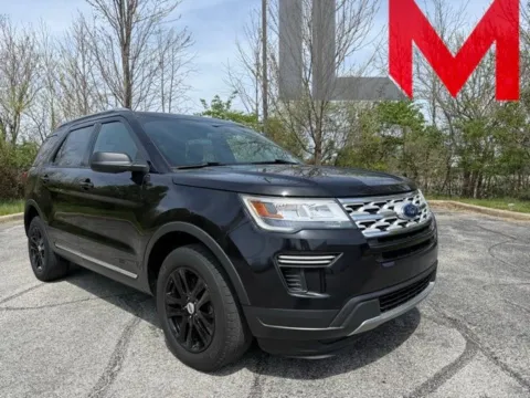 Black 2019 Ford Explorer XLT for sale in Indianapolis, IN