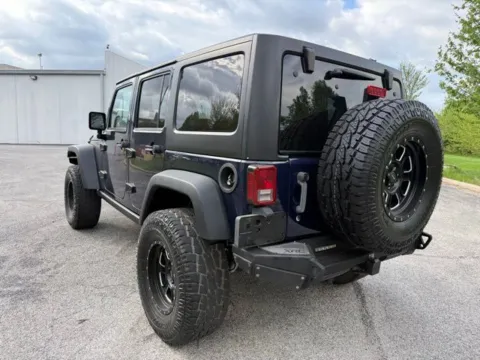 More photos of 2013 Jeep Wrangler Unlimited Rubicon at Indy Luxury Motorsports, IN