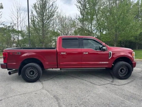 Photos of 2019 Ford F-350SD for sale in Indianapolis, IN at Indy Luxury Motorsports