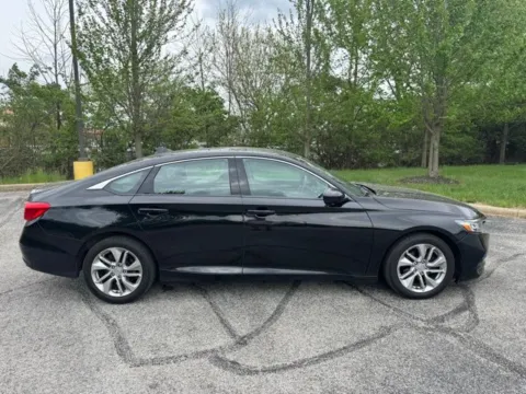 Photos of 2018 Honda Accord LX for sale in Indianapolis, IN at Indy Luxury Motorsports