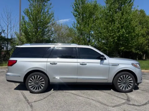 Photos of 2018 Lincoln Navigator L Reserve for sale in Indianapolis, IN at Indy Luxury Motorsports