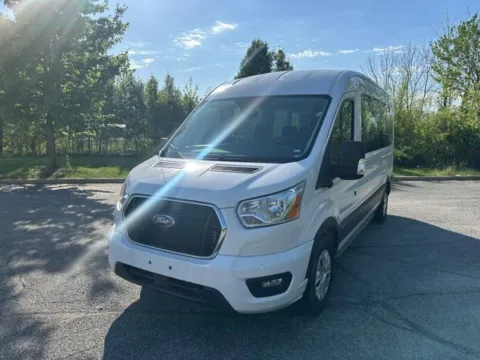 More photos of 2022 Ford Transit-350 XLT at Indy Luxury Motorsports, IN