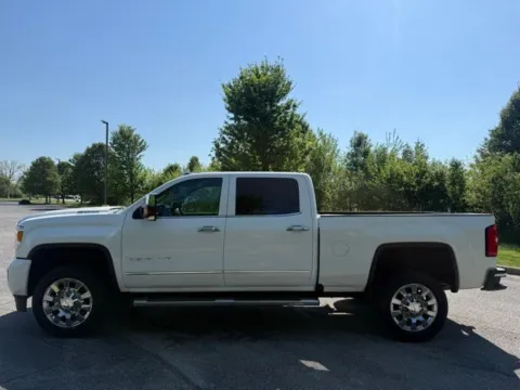 Another view of 2019 GMC Sierra 2500HD Denali for sale in Indianapolis, IN at Indy Luxury Motorsports