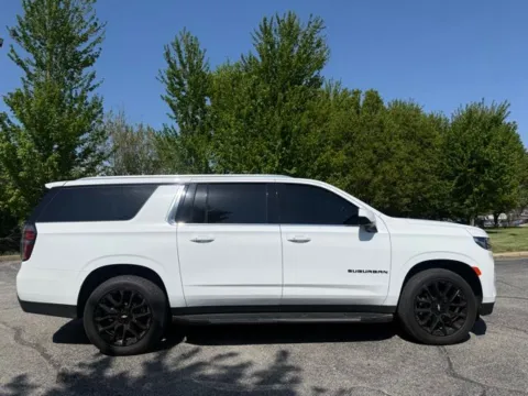 Photos of 2022 Chevrolet Suburban LT for sale in Indianapolis, IN at Indy Luxury Motorsports