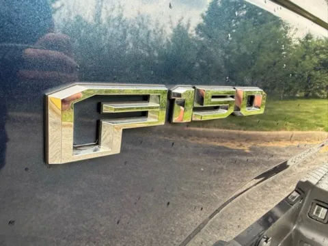 More photos of 2017 Ford F-150 Lariat at Indy Luxury Motorsports, IN