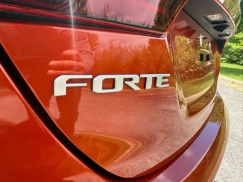 More photos of 2023 Kia Forte LXS at Indy Luxury Motorsports, IN