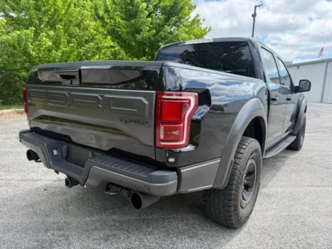 More photos of 2018 Ford F-150 Raptor at Indy Luxury Motorsports, IN