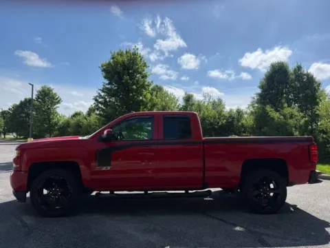 Another view of 2016 Chevrolet Silverado 1500 LT for sale in Indianapolis, IN at Indy Luxury Motorsports