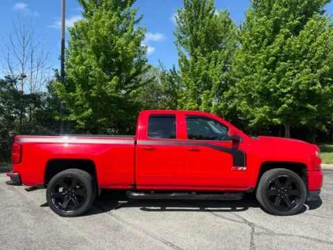 Photos of 2016 Chevrolet Silverado 1500 LT for sale in Indianapolis, IN at Indy Luxury Motorsports