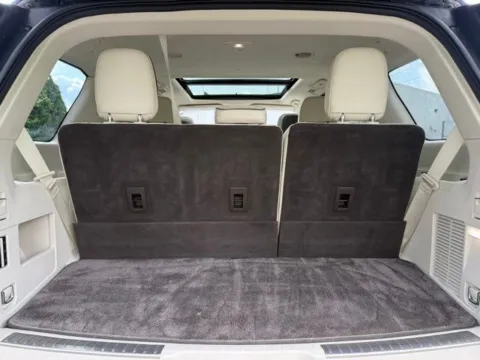 More photos of 2019 Lincoln Navigator Black Label at Indy Luxury Motorsports, IN