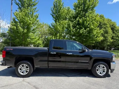 Photos of 2016 Chevrolet Silverado 1500 LT for sale in Indianapolis, IN at Indy Luxury Motorsports