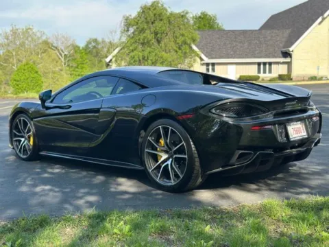 More photos of 2016 McLaren 570S at Indy Luxury Motorsports, IN