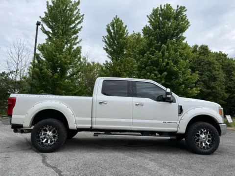 Photos of 2019 Ford F-250SD Lariat for sale in Indianapolis, IN at Indy Luxury Motorsports