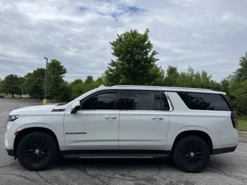 Another view of 2022 Chevrolet Suburban LT for sale in Indianapolis, IN at Indy Luxury Motorsports
