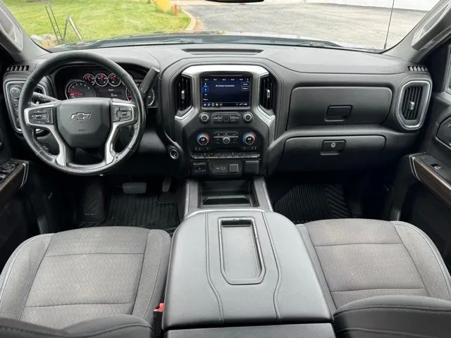 2019 Chevrolet Silverado 1500 RST - Photo 25