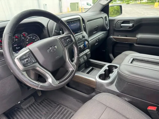 2019 Chevrolet Silverado 1500 RST - Photo 10