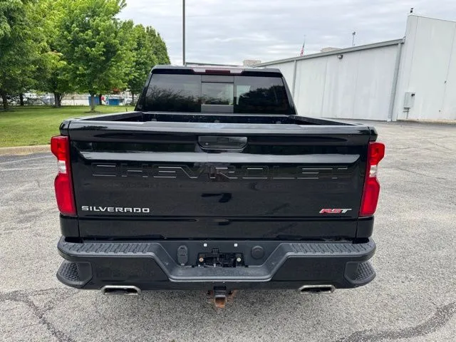 2019 Chevrolet Silverado 1500 RST - Photo 4
