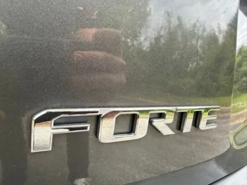 More photos of 2013 Kia Forte EX at Indy Luxury Motorsports, IN