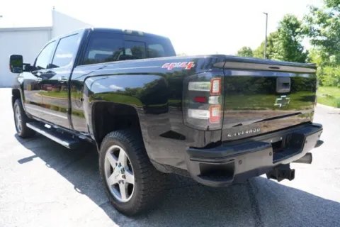 More photos of 2015 Chevrolet Silverado 2500 HD LTZ at Indy Luxury Motorsports, IN
