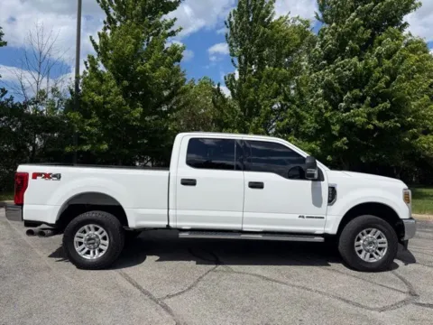 Photos of 2019 Ford F-250SD XLT for sale in Indianapolis, IN at Indy Luxury Motorsports