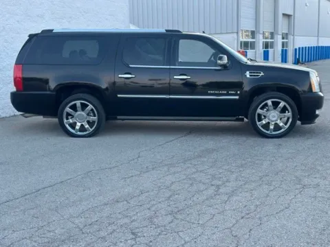 Photos of 2008 Cadillac Escalade ESV for sale in Indianapolis, IN at Indy Luxury Motorsports