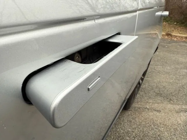 2023 Land Rover Range Rover SE - Photo 9