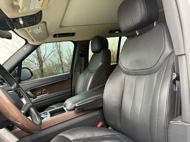 2023 Land Rover Range Rover SE - Photo 11
