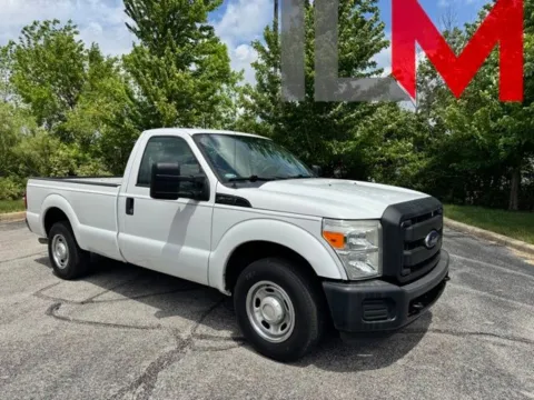 White 2013 Ford F-250SD XL for sale in Indianapolis, IN