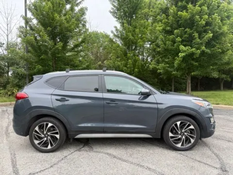 Photos of 2021 Hyundai Tucson Sport for sale in Indianapolis, IN at Indy Luxury Motorsports