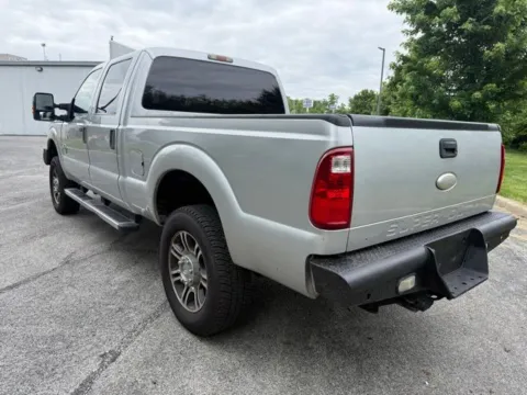 More photos of 2011 Ford F-250SD XLT at Indy Luxury Motorsports, IN