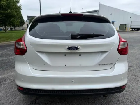 More photos of 2012 Ford Focus Titanium at Indy Luxury Motorsports, IN