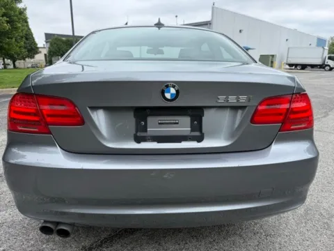 More photos of 2011 BMW 3 Series 328i xDrive at Indy Luxury Motorsports, IN